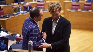 Bildu alienta al PSN a hacer mociones de censura en consistorios: "Estamos dispuestos a estudiar y apoyarlo"