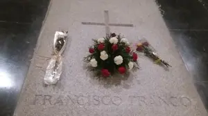 Los marmolistas que sacarán a Franco para su exhumación denuncian insultos y amenazas