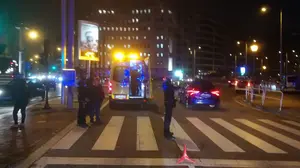 Un joven de 27 años sufre varias fracturas tras ser atropellado por una moto en el centro de Pamplona