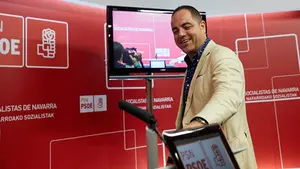 Alzórriz (PSN) expande sus ofensas: "O Esparza rechaza el ideario de Vox, o es un xenófobo y homófobo"