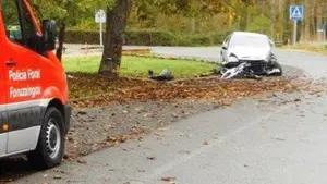 Fallece el vecino de Villava que había resultado herido grave tras chocar su coche contra un árbol en Azoz