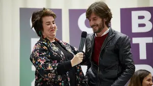Podemos Navarra pide más Skolae para que los adolescentes heterosexuales no imiten lo que ven en el porno