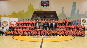 Una cantera de lujo: el Ribera Navarra presenta a más de cien chavales en sus nueve equipos de base