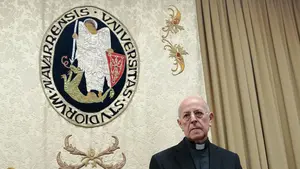 El presidente de los obispos lamenta en Pamplona el "silencio humillante" ante abusos sexuales en la Iglesia