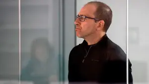 Absuelven a un etarra de un intento de asesinato en Pamplona y le dejan en libertad provisional