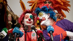 Bildu regresa al 'circo' de los payasos de Batasuna y reclama la dimisión de la concejala de Cultura de Pamplona