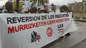 Los sindicatos firmantes del pacto educativo exigen al Gobierno foral su desarrollo en los Presupuestos