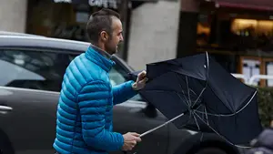 La Comunidad foral de Navarra entra en alerta por fuertes rachas de viento de hasta 70 km/hora
