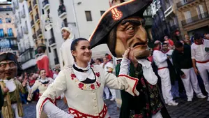 Día de San Saturnino en Pamplona: programa completo de farolillos, procesión y Gigantes