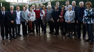 Cuelgan la bata: el Colegio de M&eacute;dicos de Navarra homenajea a 55 jubilados en 2019