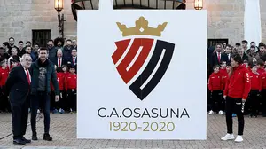 Himno, museo, libro y escultura: los hitos del centenario de Osasuna hasta que pueda haber público en El Sadar