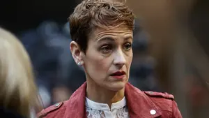 Chivite se sale con la suya en la traición a las madres y sus socios le aprueban la deducción del IRPF