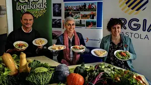 Una ikastola navarra implanta un proyecto piloto para mejorar los hábitos alimentarios de sus alumnos