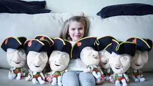 'Verrugas', el más deseado entre los pequeños: el peluche del icónico kiliki llega a las tiendas por Navidad