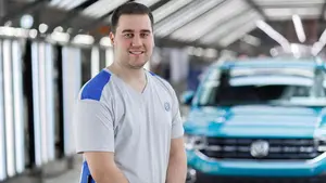 De la Chantrea a Alemania: la historia de Julen Clavería, el reconocido trabajador de Volkswagen