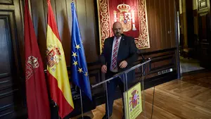 Arasti brinda por Navarra y resalta el compromiso de Pedro Sánchez de hacer efectiva la transferencia de tráfico