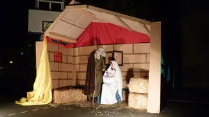 Único en la capital navarra: el espectacular belén viviente de la parroquia San Juan Bosco en Pamplona