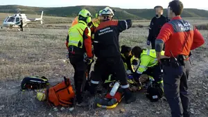 Un pamplonés de 58 años, herido con pronóstico reservado al sufrir un accidente ala delta en Tudela