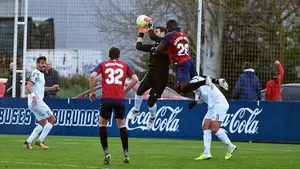 Osasuna Promesas arranca el 2020 en Tajonar con sorpresa: las mejores imágenes del partido