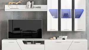 Un sindicato navarro respalda a los trabajadores de una cadena de muebles tras su anuncio de abrir hasta medianoche