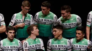 El CC Burunda-Caja Rural se pone de largo en Baluarte: las mejores imágenes de la presentación