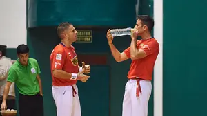 Problemas para Aimar Olaizola: la baja de Urrutikoetxea le complica la clasificación para semifinales