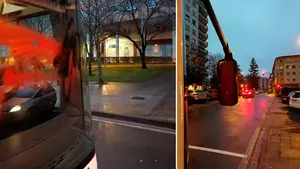 Varios huelguistas radicales sabotean una villavesa en la Chantrea y pintan los cristales con spray rojo