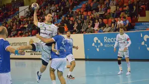 El Anaitasuna reacciona en la segunda parte y consigue salir vivo en la complicada pista del Valladolid 