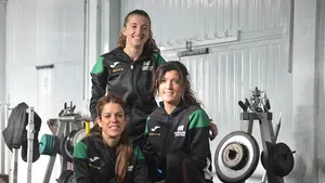 El Pamplona atlético femenino busca repetir el cuarto puesto en el torneo que se disputa en Valencia