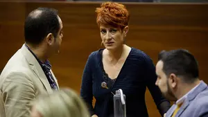 Bildu cuestiona al Gobierno socialista que estudia el nuevo escenario que suaviza el objetivo de déficit