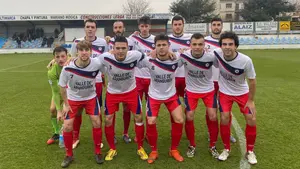 Partidazo en Tafalla: la Mutilvera mantiene el primer puesto en la tabla pese a perder ante la Pe&ntilde;a Sport