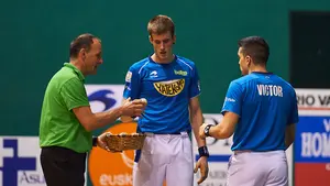 Derrota de Víctor y el navarro Mariezkurrena en el Labrit, que no reaccionan con la ausencia de Bengoetxea