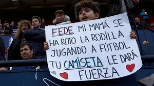 La afición rojilla no defrauda y llena El Sadar del ánimo propio de los grandes choques