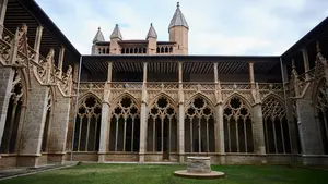 La Catedral de Pamplona lanza una visita especial para mayores: la anterior tanda agot&oacute; las entradas en horas