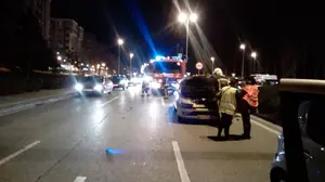 Dos personas heridas tras un accidente de tráfico entre la avenida de Navarra y la calle Íñigo Arista