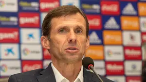 El técnico navarro José Ángel Ziganda vuelve al banquillo: va a dirigir a un equipo de Segunda división