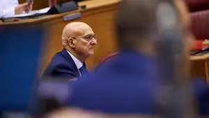 El Gobierno de Navarra trabaja en un paquete de medidas para "impulsar" el sector del transporte