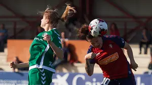 Las mejores imágenes del partido de fútbol femenino entre Osasuna y Pozuelo en Tajonar