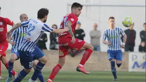 Un punto y gracias: un penalti fallado evita la derrota del Izarra en Estella, que sigue en descenso