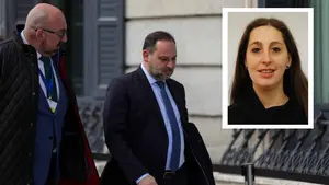 Ábalos coloca a la mujer de su guardaespaldas, el exedil de Huarte que participó en el encuentro con Delcy Rodríguez