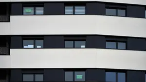 Entre las más caras: los navarros destinan 5,4 años de sueldo para poder comprar una vivienda 