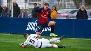 Tropiezo en Tajonar: Osasuna Promesas no pasa del empate ante un equipo histórico como el Burgos CF