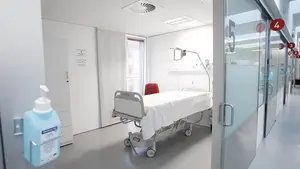 La mujer de 39 años infectada por coronavirus en Navarra se encuentra "estable dentro de la gravedad"