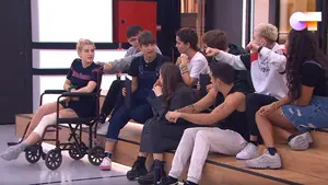 "Es brutal, me encanta": la navarra Maialen ya conoce la canción con la que se enfrentará a la gala 9 de OT