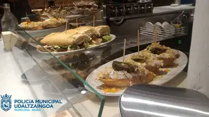 Extremar la precaución en los bares: destruyen pinchos en Pamplona por no cumplir medidas higiénicas