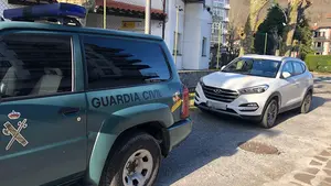 Detenido en Bera tras robar un coche a punta de navaja y estar en búsqueda por intento de homicidio