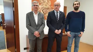 Chivite anuncia más 'bertsos' en las aulas en plena crisis del coronavirus y con todos los colegios cerrados