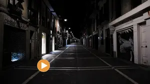 Los aplausos en los balcones de Navarra que conmueven a los sanitarios por su trabajo ante el coronavirus