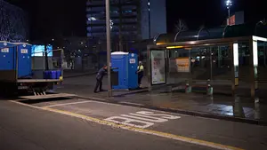 Con tiempo para ir al baño: colocan servicios públicos para los conductores de las villavesas