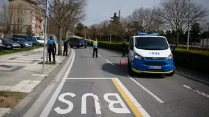 Denunciado un joven borracho en Pamplona por intentar "aparcar bien su vehículo" durante el estado de alarma